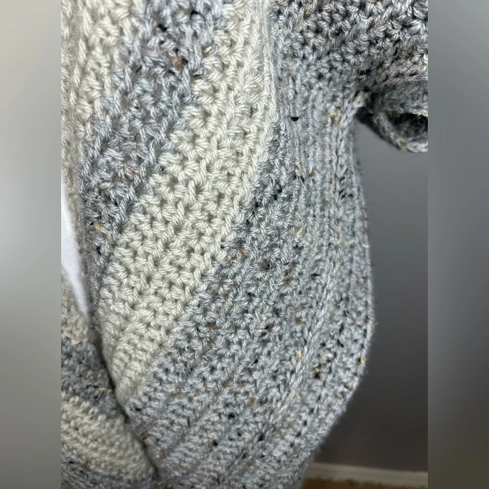 Womens Handmade Boho Crochet Coastal Cowgirl Neutral Cardigan O/S Beige Gray